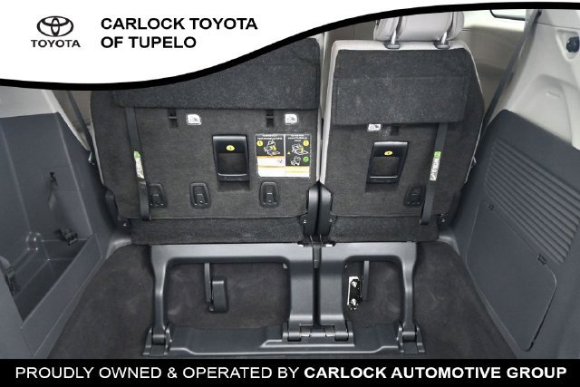 Used 2023 Toyota Sienna LE FWD image 15