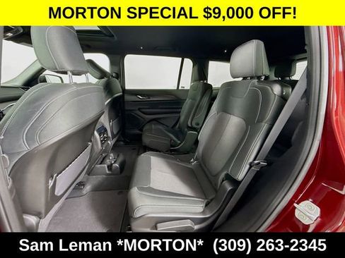 New 2025 Jeep Grand Cherokee L Laredo image 23