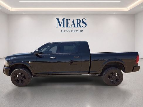 Used 2015 RAM 2500 Laramie AWD/4WD image 2