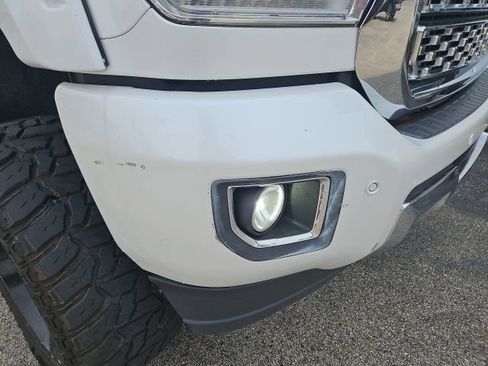 Used 2018 GMC Sierra 3500 Denali AWD/4WD image 6