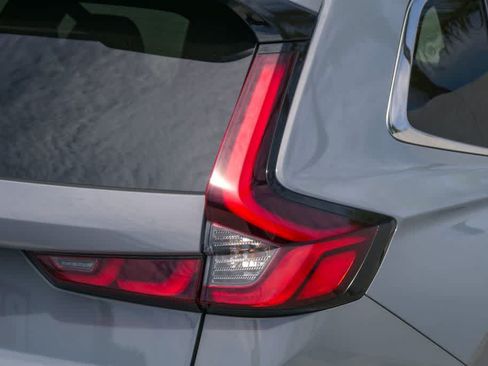 Used 2023 Honda CR-V Sport Touring image 10
