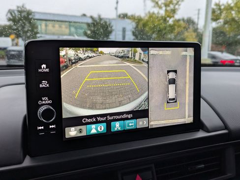 Certified 2025 Honda Pilot TrailSport image 29