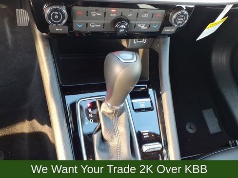 New 2026 Jeep Compass Limited image 12