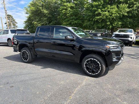 New 2026 Chevrolet Colorado Z71 w/ Technology Package AWD/4WD image 4