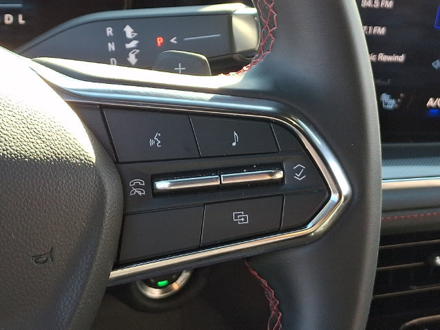 Used 2026 Chevrolet Suburban RST AWD/4WD image 8