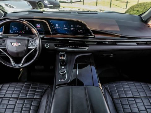 Used 2021 Cadillac Escalade Sport Platinum image 10