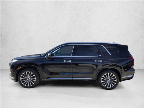 Used 2025 Hyundai Palisade Calligraphy image 8