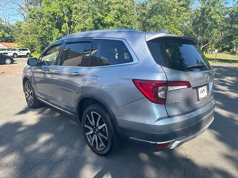 Used 2019 Honda Pilot Touring image 4