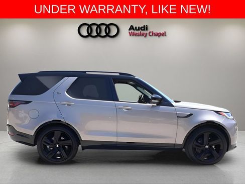 Used 2025 Land Rover Discovery Dynamic SE AWD/4WD image 6
