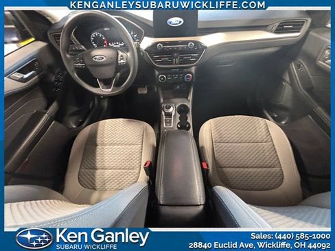 Used 2021 Ford Escape SE FWD image 12