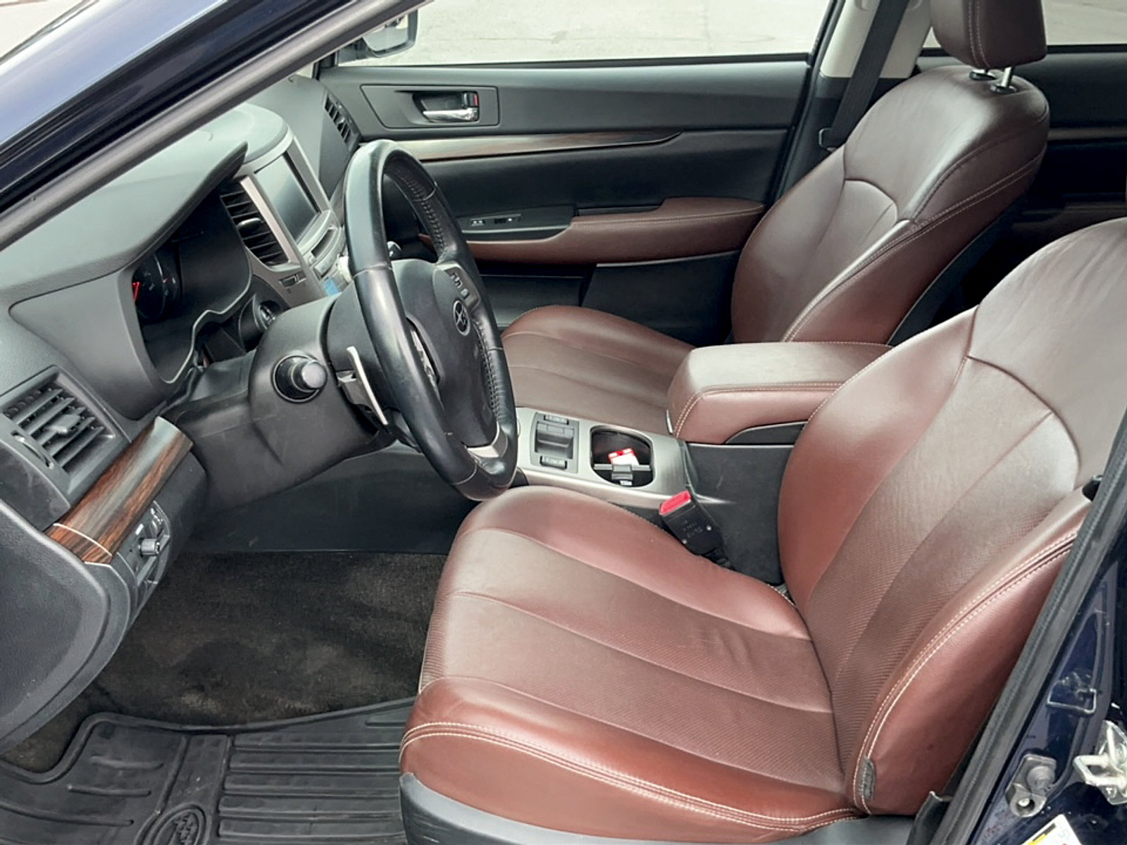 Used 2014 Subaru Outback 2.5i Limited AWD/4WD image 12