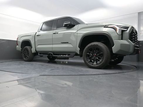 Used 2025 Toyota Tundra Limited w/ TRD Off-Road Package AWD/4WD image 30
