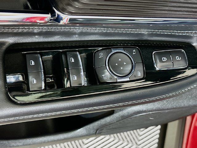 Used 2022 Lincoln Corsair AWD w/ Equipment Group 101A image 24