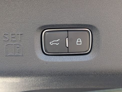 Certified 2025 Lincoln Navigator L Black Label image 15