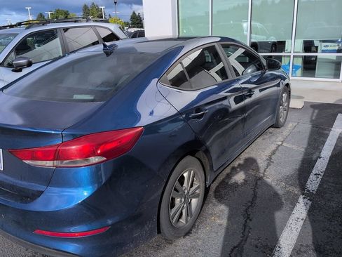 Used 2018 Hyundai Elantra SEL FWD image 4