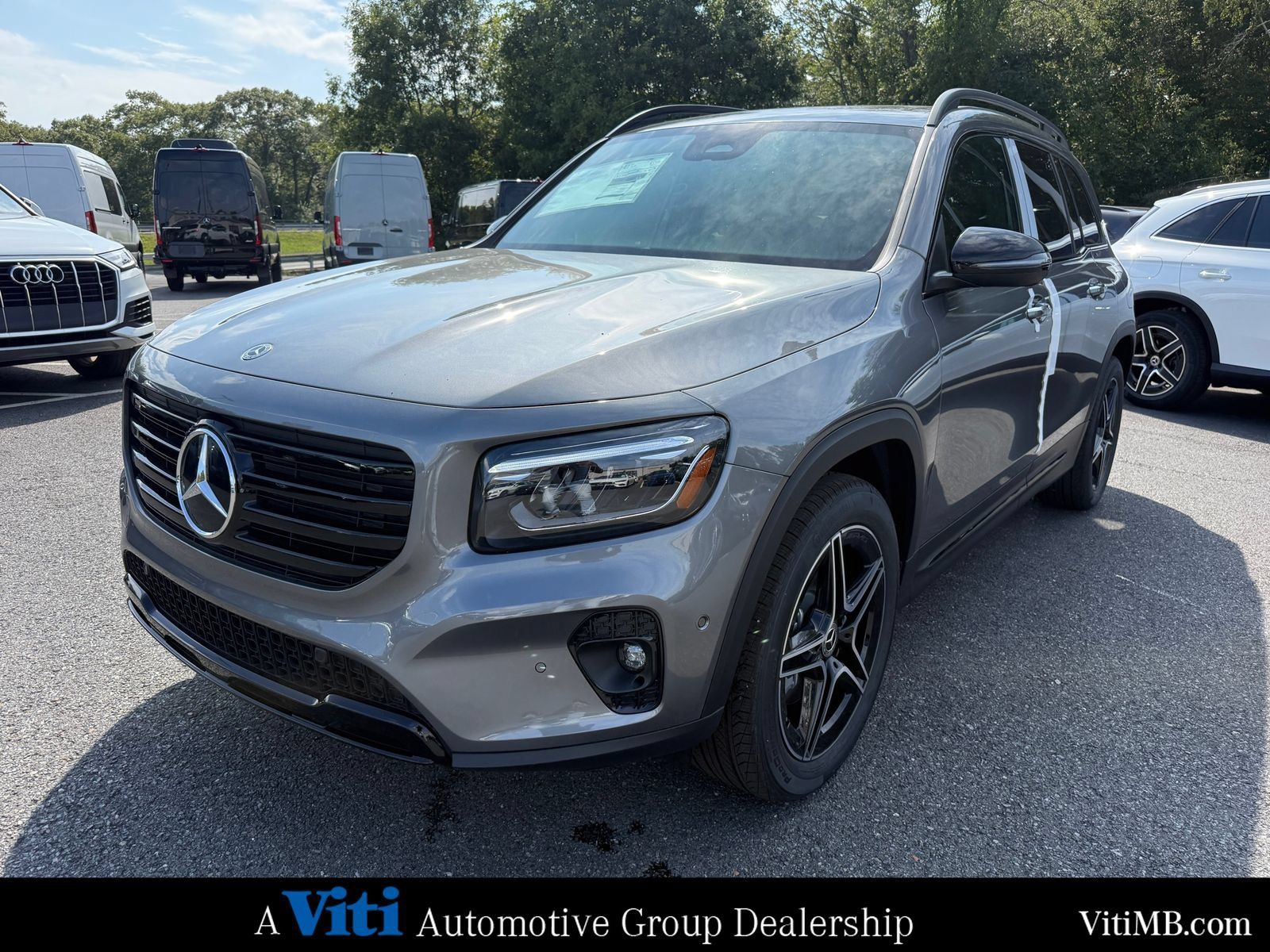 New 2026 Mercedes-Benz GLB 250 4MATIC image 4