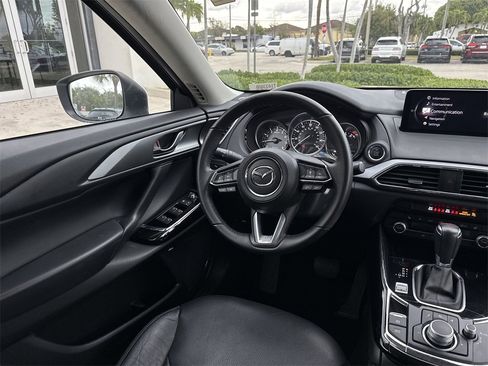 Used 2022 MAZDA CX-9 Touring w/ Touring Premium Package image 22