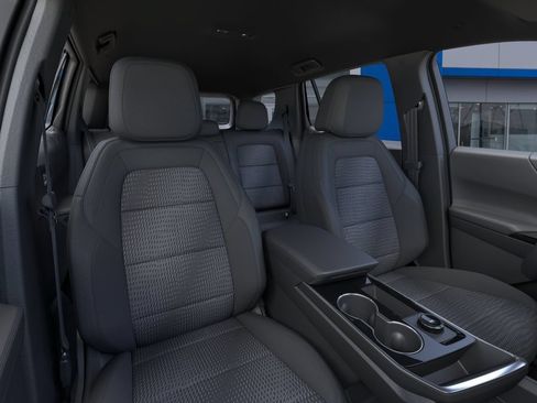 New 2027 Chevrolet Equinox LT w/ LPO, Floor Liner Package AWD/4WD image 16