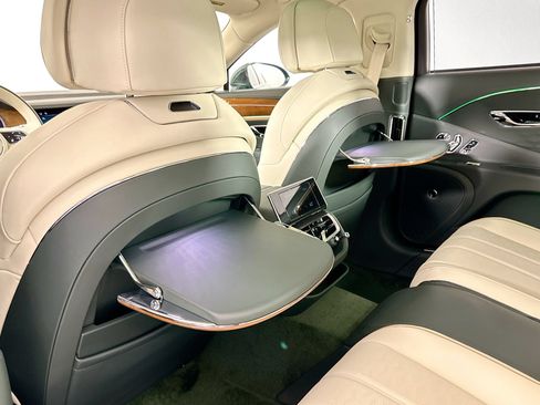 New 2026 Bentley Flying Spur Plug-In Hybrid AWD/4WD image 23