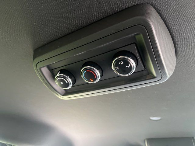 Used 2018 Dodge Grand Caravan SXT FWD image 17
