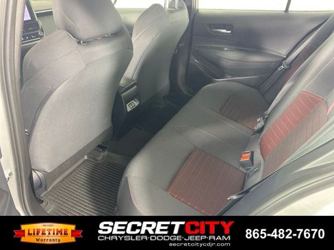 Used 2025 Toyota Corolla SE FWD image 27