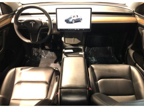 Used 2023 Tesla Model Y Long Range image 25