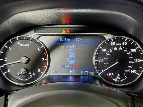 Used 2024 Nissan Altima 2.5 SR image 10