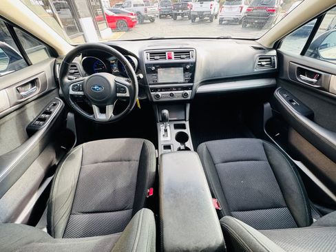 Used 2016 Subaru Outback 2.5i Premium image 23