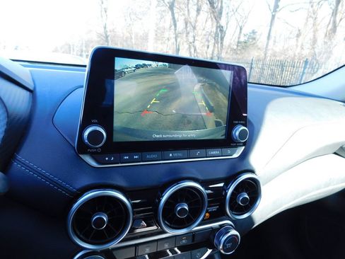 Used 2024 Nissan Sentra SV image 10