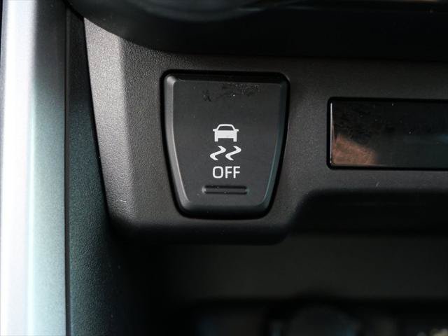 Certified 2025 Toyota RAV4 LE AWD/4WD image 20