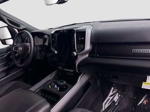 Used 2024 RAM 3500 Big Horn w/ Sport Appearance Package AWD/4WD image 29