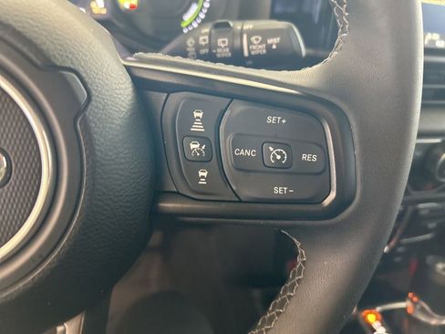 Used 2025 Jeep Wrangler Unlimited Sport S 4xe AWD/4WD image 50