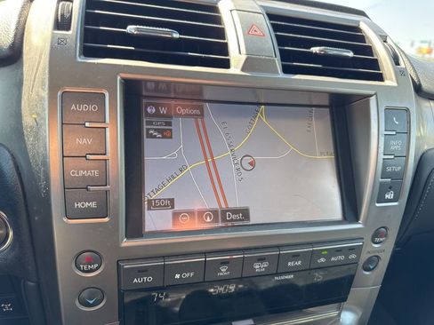 Used 2018 Lexus GX 460 Premium image 17