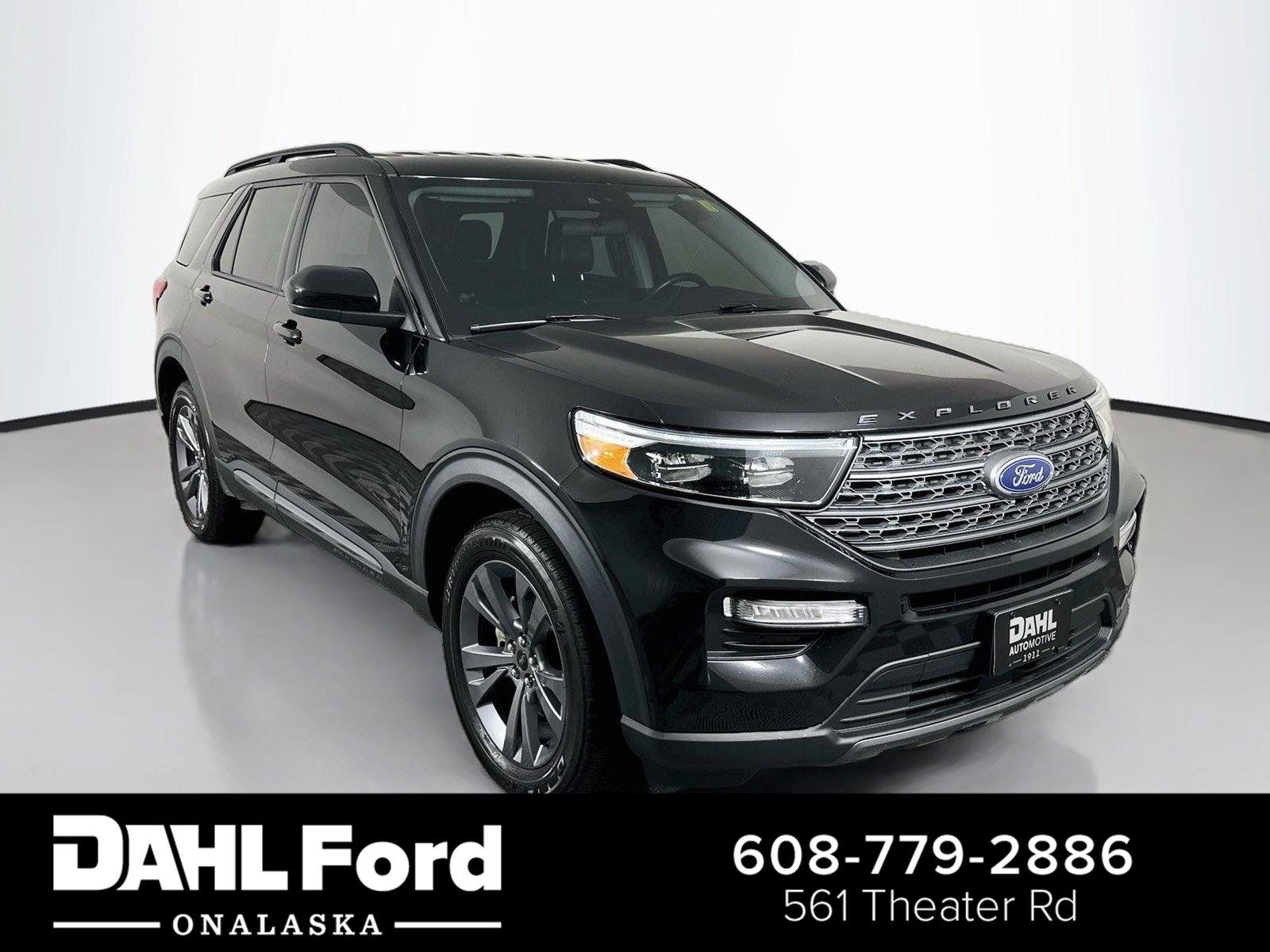 Used 2023 Ford Explorer XLT w/ Equipment Group 202A AWD/4WD image 1