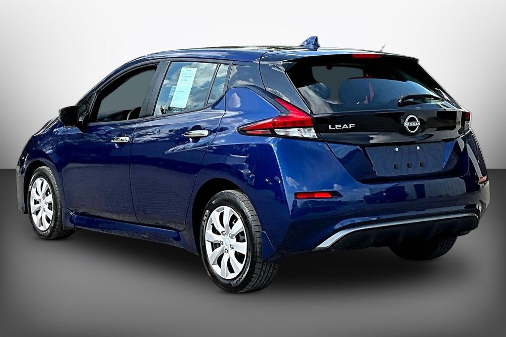 Used 2023 Nissan Leaf S FWD image 4