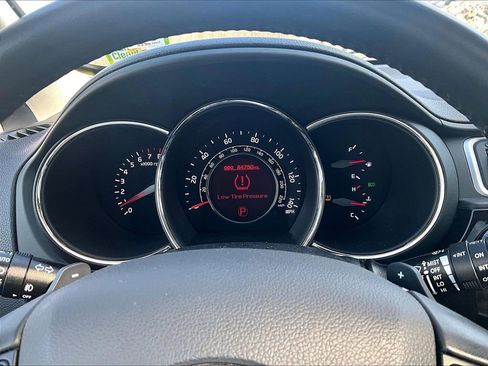 Used 2016 Kia Rio SX image 17