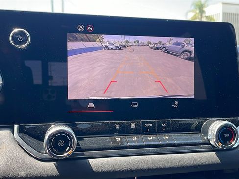 New 2025 GMC Canyon Elevation image 18