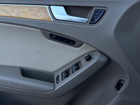 Used 2009 Audi A4 2.0T Premium Plus image 40