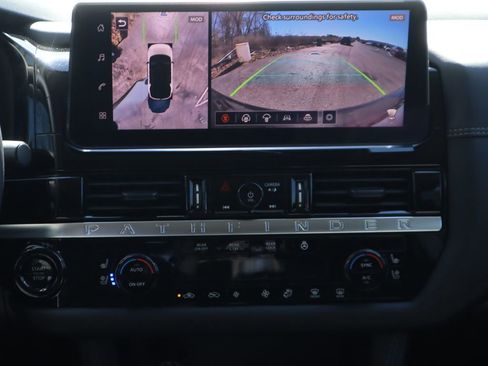 New 2026 Nissan Pathfinder Platinum w/ Cargo Package image 17