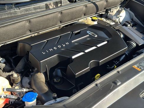 Used 2018 Lincoln MKX Reserve w/ Driver Assistance Package image 30