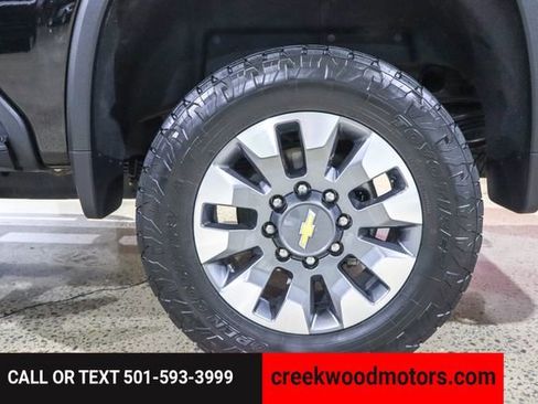 Used 2022 Chevrolet Silverado 2500 LT w/ Convenience Package image 36