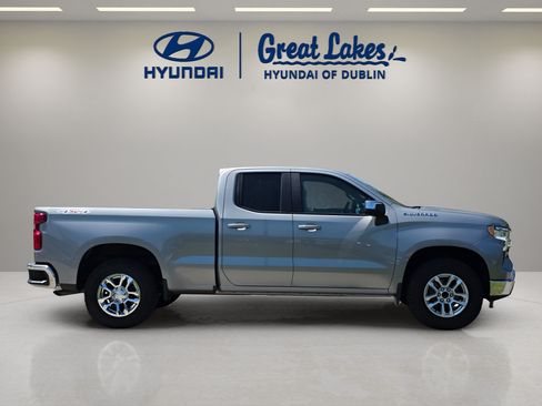 Used 2024 Chevrolet Silverado 1500 LT AWD/4WD image 6