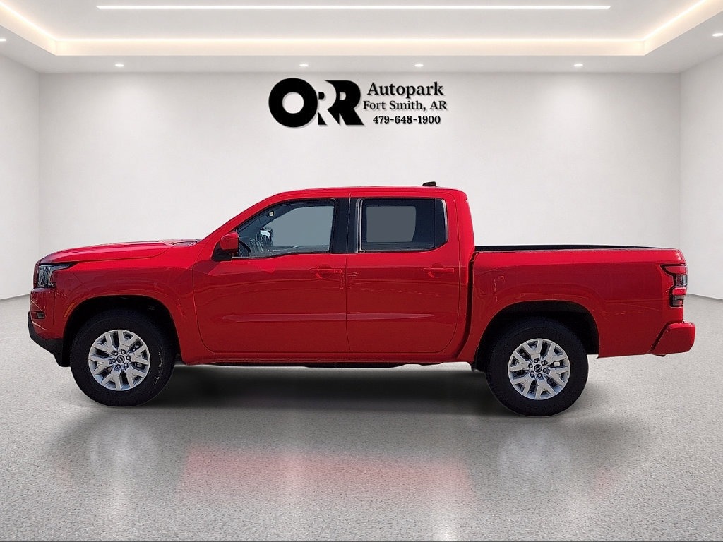 Used 2023 Nissan Frontier SV AWD/4WD image 3