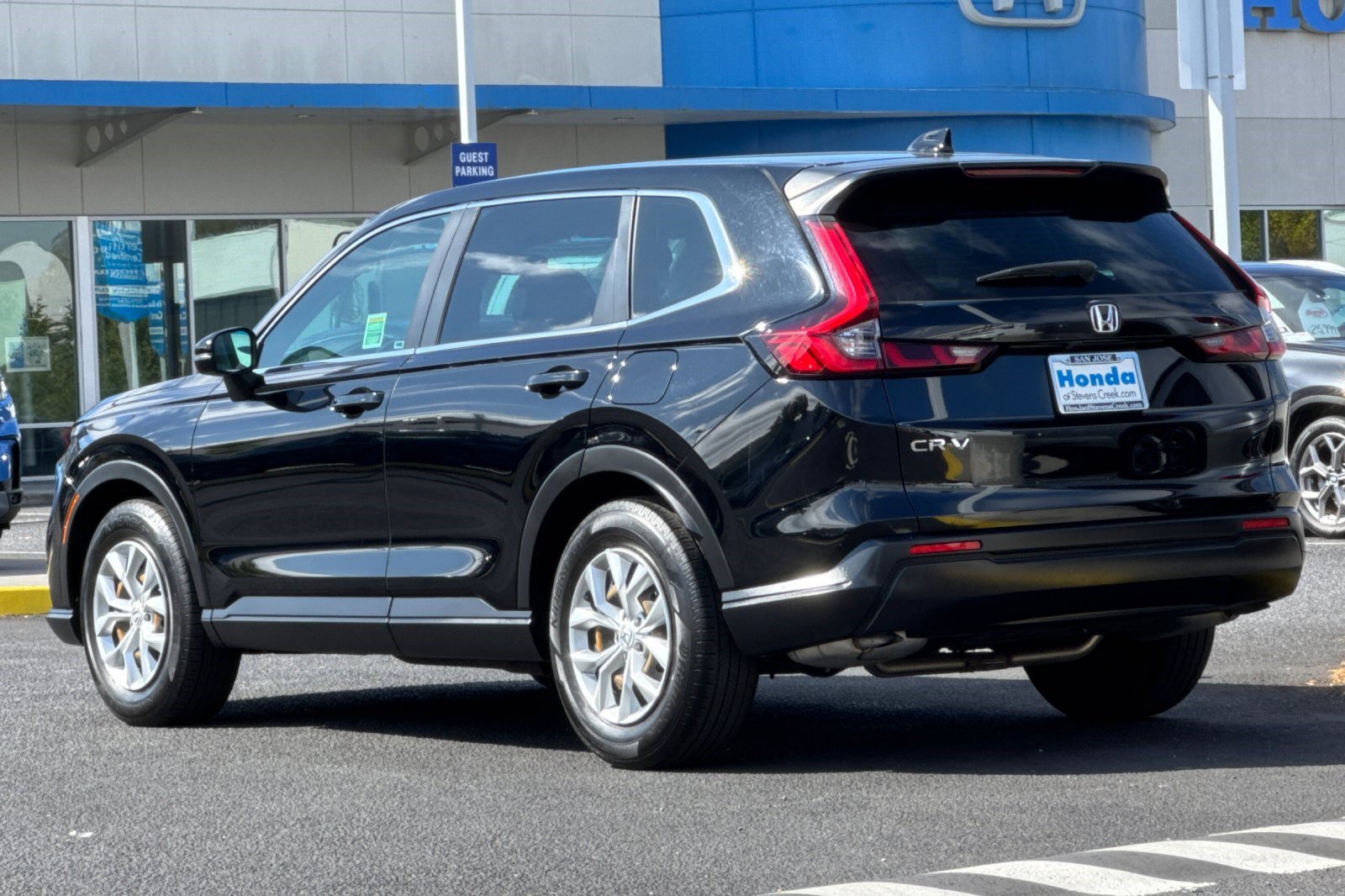 Used 2024 Honda CR-V LX image 3
