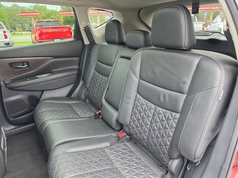 Used 2019 Nissan Murano Platinum FWD image 18
