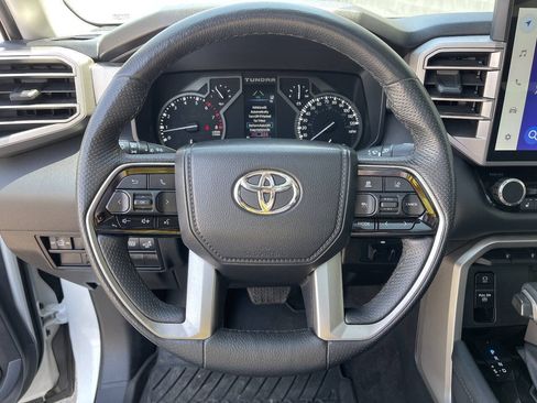 Used 2022 Toyota Tundra Limited AWD/4WD image 18