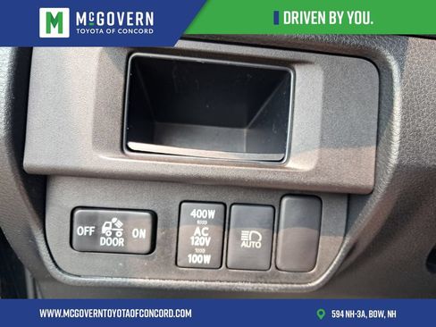 Used 2019 Toyota Tacoma TRD Off-Road w/ Technology Package AWD/4WD image 22