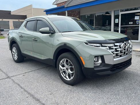 Used 2023 Hyundai Santa Cruz SEL AWD/4WD image 7