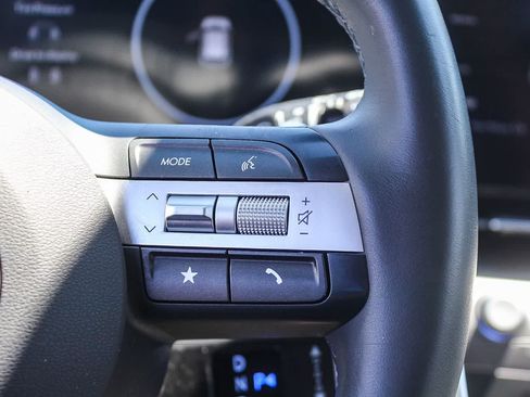 Certified 2024 Hyundai Kona SEL FWD image 31