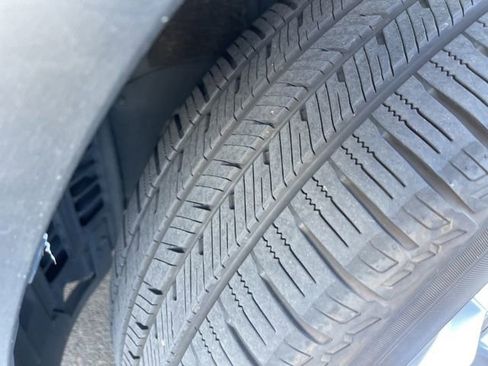 Used 2016 Toyota Highlander Limited w/ Driver Technology Package image 12